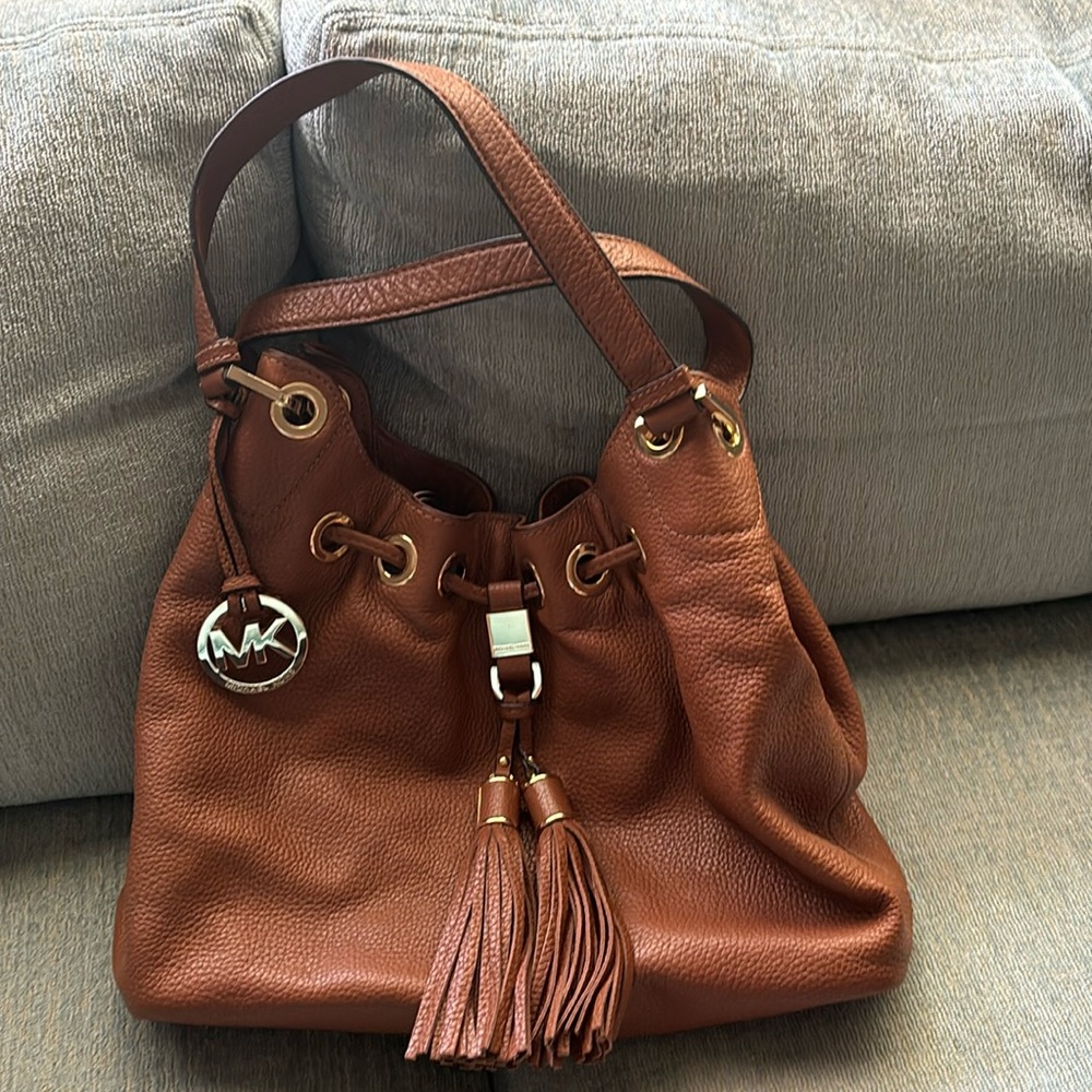 Michael Kors leather handbag. Brown. Approx. 12”x10”x4”